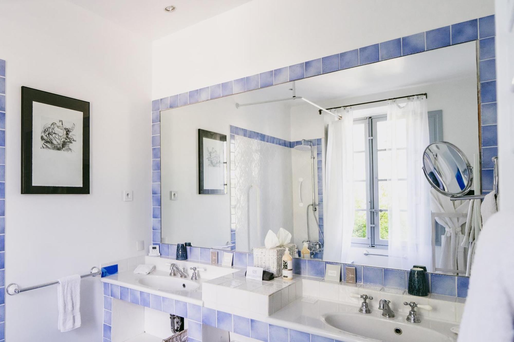 Bastide Rose Hotel Le Thor Eksteriør billede